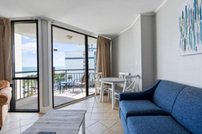 Hosteeva 1-bedroom Meridian Plaza Condo with Ocean View